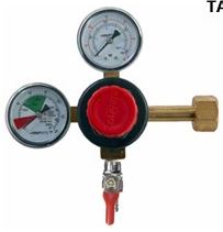 Double Gauge Regulator W/ 1/4 turn shut off valve